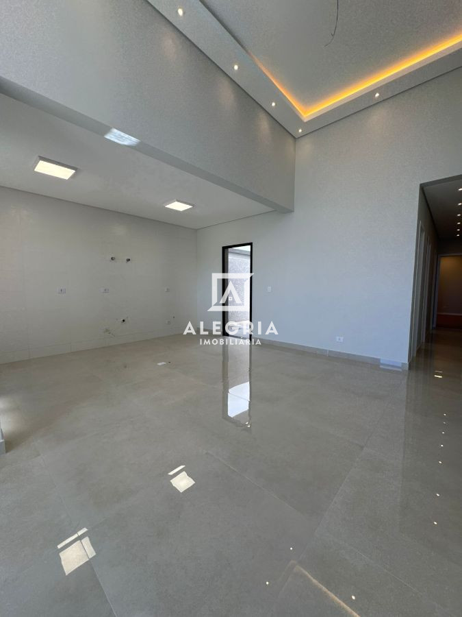 Belissima Casa Contendo 03 Dormitórios Sendo 01 Suite Com Area Gourmet no Jardim Cruzeiro em São José dos Pinhais