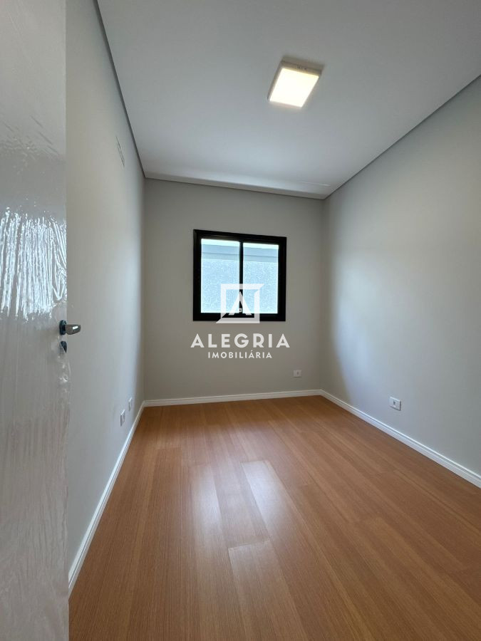 Belissima Casa Contendo 03 Dormitórios Sendo 01 Suite Com Area Gourmet no Jardim Cruzeiro em São José dos Pinhais