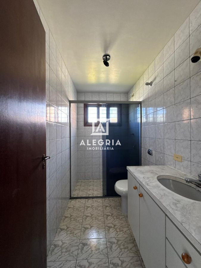 CASA 03 QUARTOS (SENDO 01 SUÍTE), SOZINHA NO TERRENO em São José dos Pinhais