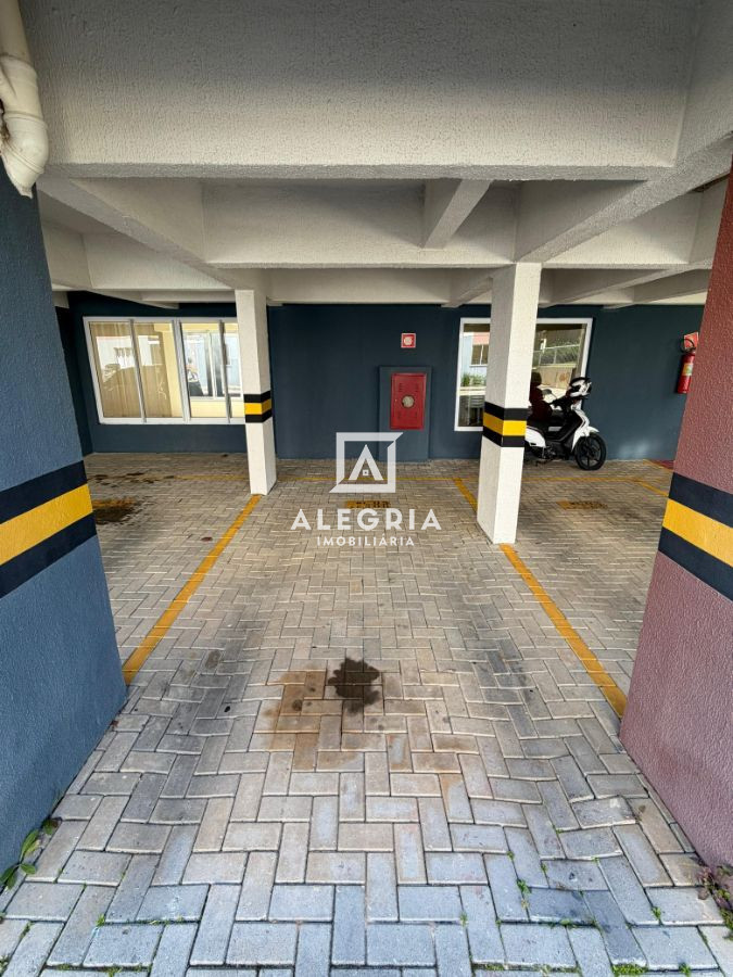 Lindo Apartamento no bairro Colonia Rio Grande em São José dos Pinhais