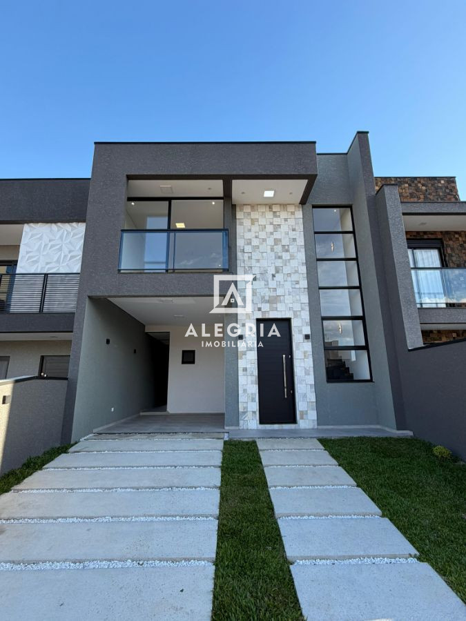 Lindo Sobrado em condominio fechado no bairro Costeira em São José dos Pinhais