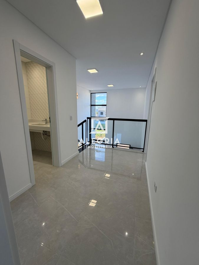 Lindo Sobrado em condominio fechado no bairro Costeira em São José dos Pinhais