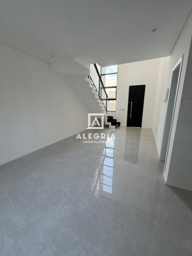 Lindo Sobrado em condominio fechado no bairro Costeira em São José dos Pinhais