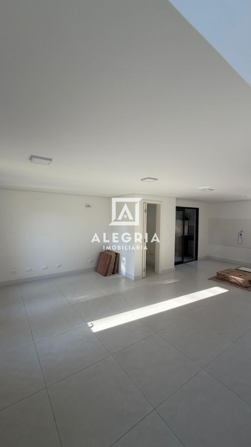 Sobrado Alto Padrão 03 Dormitórios 01 Suíte no Bairro Cruzeiro em São José dos Pinhais