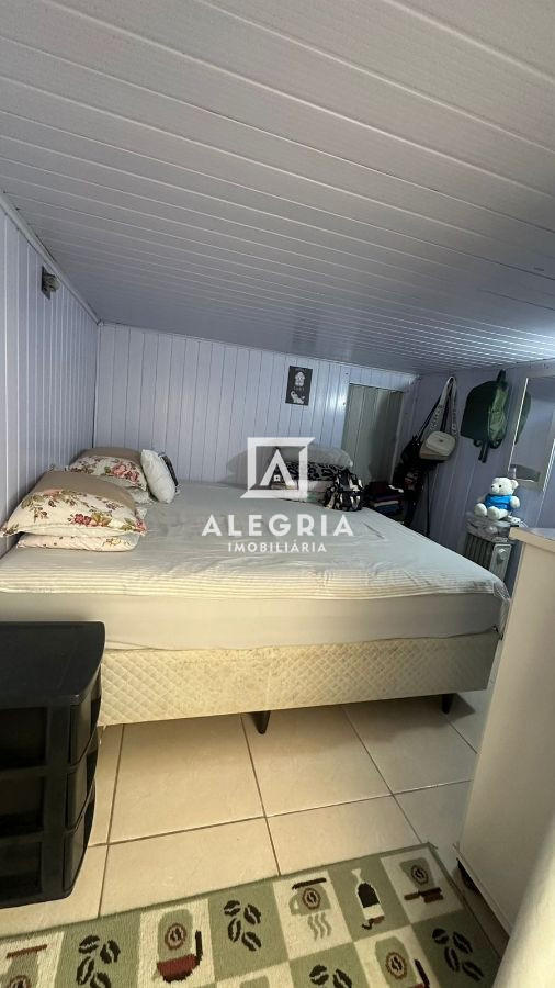 Residência Contendo 03 Dormitórios no Bairro Jurema em São José dos Pinhais