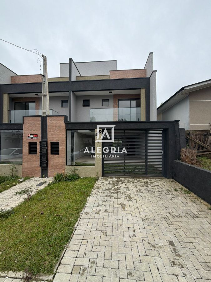 Belíssimo Triplex no bairro Cruzeiro. em São José dos Pinhais