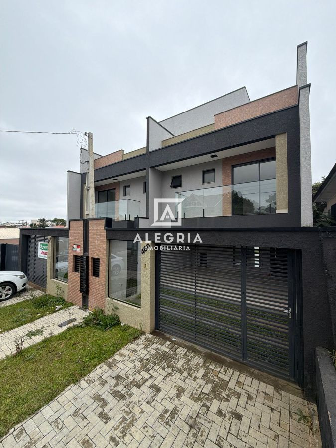 Belíssimo Triplex no bairro Cruzeiro. em São José dos Pinhais