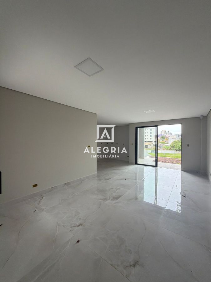 Belíssimo Triplex no bairro Cruzeiro. em São José dos Pinhais