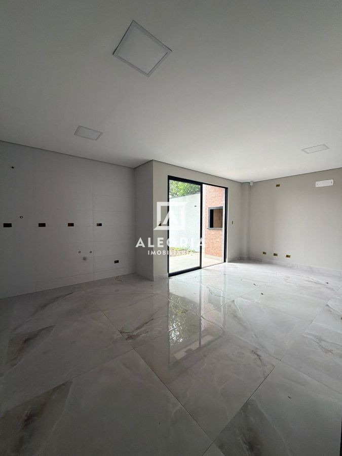 Belíssimo Triplex no bairro Cruzeiro. em São José dos Pinhais