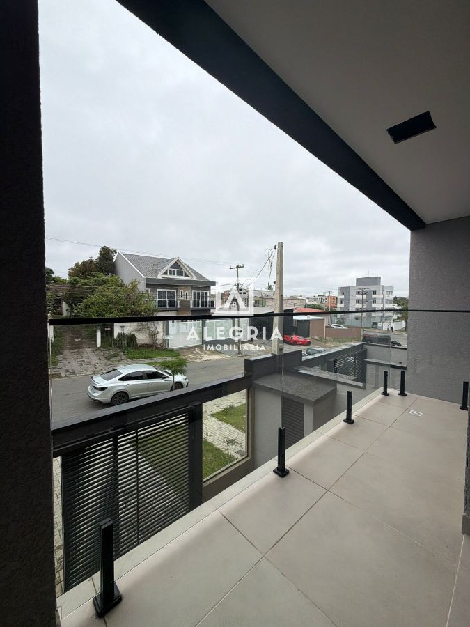 Belíssimo Triplex no bairro Cruzeiro. em São José dos Pinhais