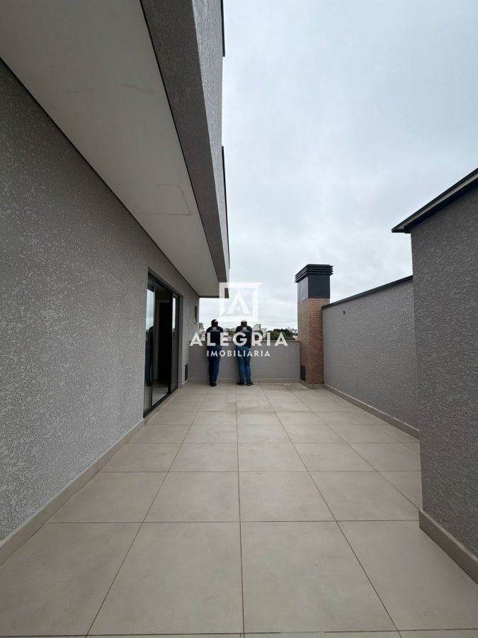 Belíssimo Triplex no bairro Cruzeiro. em São José dos Pinhais
