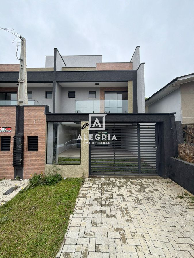Belíssimo Triplex no bairro Cruzeiro. em São José dos Pinhais