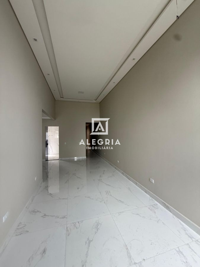 Linda Casa Contendo 03 Dormitórios Sendo 01 Suite e Espaço Gourmet com Churrasqueira em São José dos Pinhais