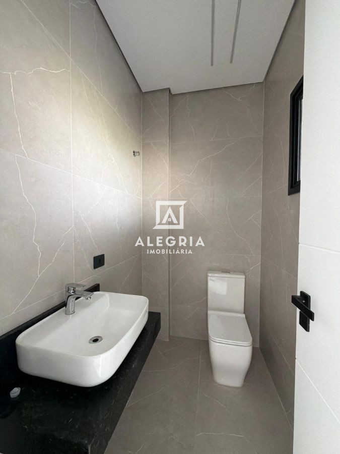 Triplex de Alto Padrão com Terraço Privativo no Bairro Costeira em São José dos Pinhais