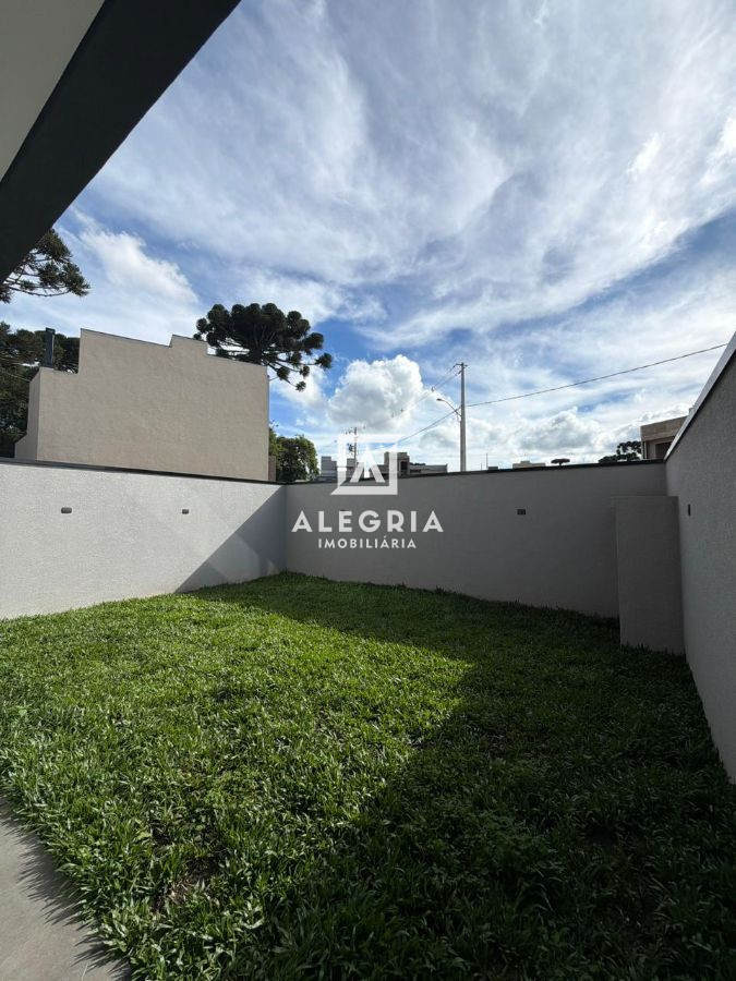 Triplex de Alto Padrão com Terraço Privativo no Bairro Costeira em São José dos Pinhais