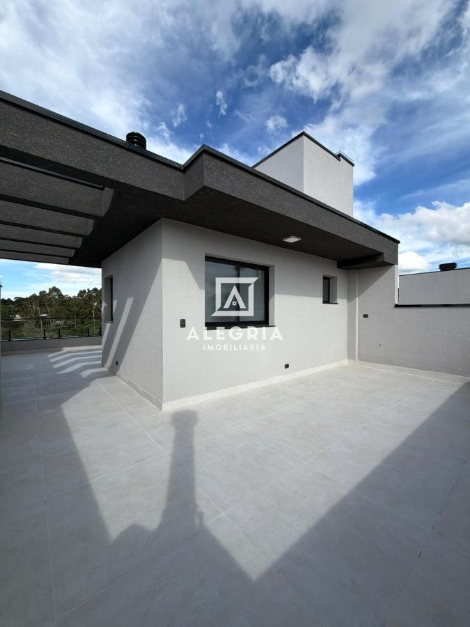 Triplex de Alto Padrão com Terraço Privativo no Bairro Costeira em São José dos Pinhais