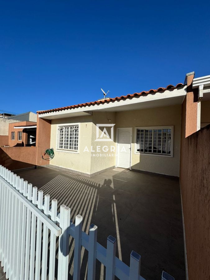 Linda Casa em Condominio Fechado no Bairro Jardim Cruzeiro em São José dos Pinhais