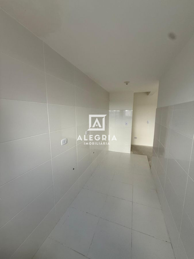 Lindo Apartamento Contendo 02 Dormitórios na Colonia Rio Grande em São José dos Pinhais
