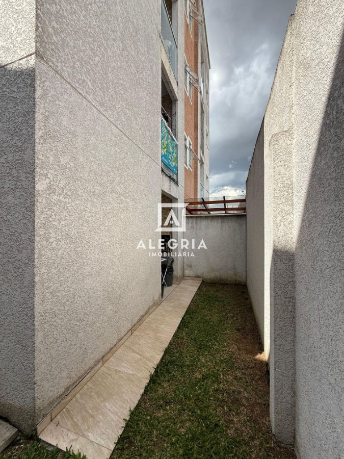 Lindo Apartamento Terreo com Garden Contendo 02 Dormitórios no Afonso Pena em São José dos Pinhais