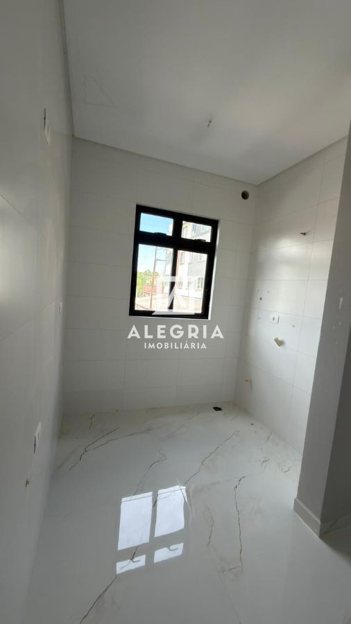 Lindo Apartamento 3 dormitórios sendo 1 suíte no bairro São Cristovão em São José dos Pinhais