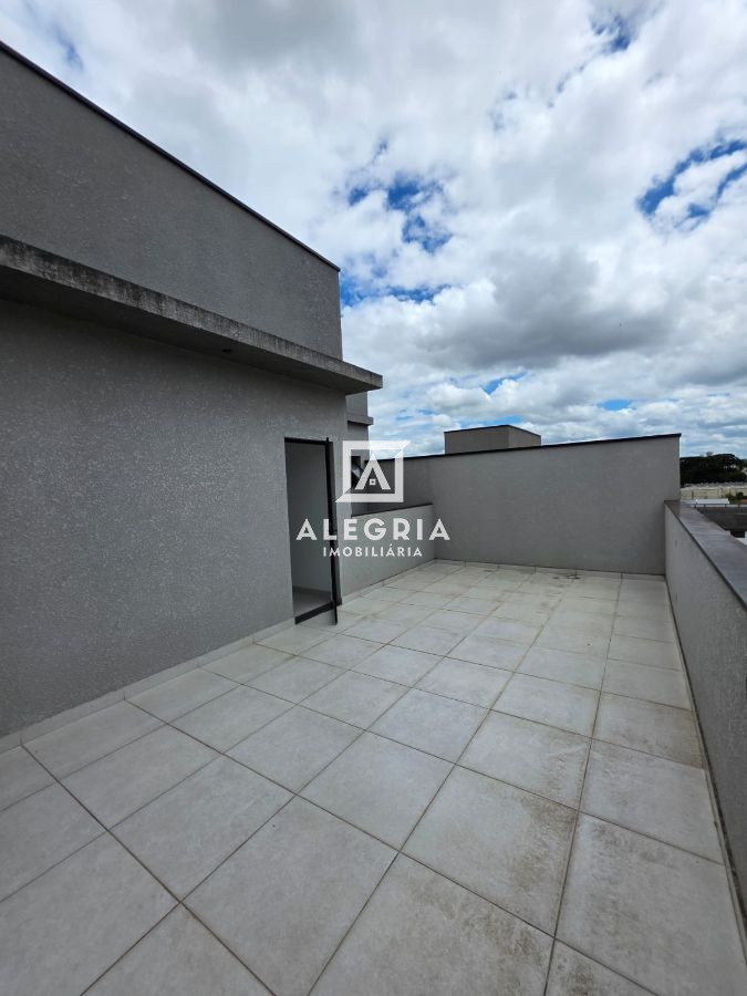 Excelente Triplex 4 Dormitórios Sendo 01 Suíte no Bairro Boneca do Iguaçu em São José dos Pinhais