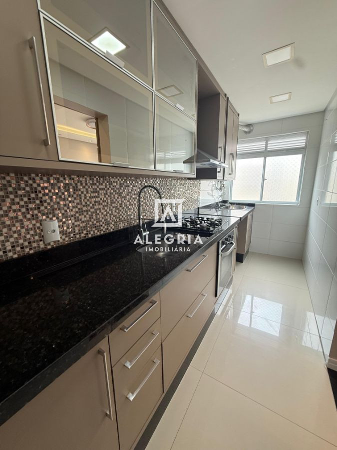 Lindo Apartamento Mobiliado Contendo 02 Dormitórios no Xaxim em Curitiba em Curitiba