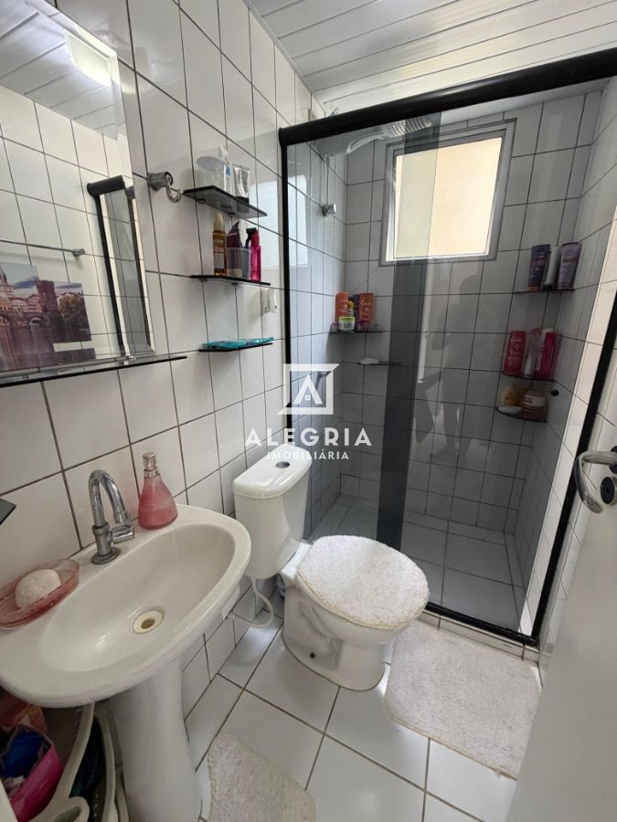 Apartamento Terreo no bairro Santo Antonio em São José dos Pinhais