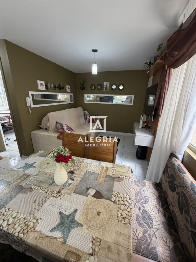 Apartamento Terreo no bairro Santo Antonio em São José dos Pinhais