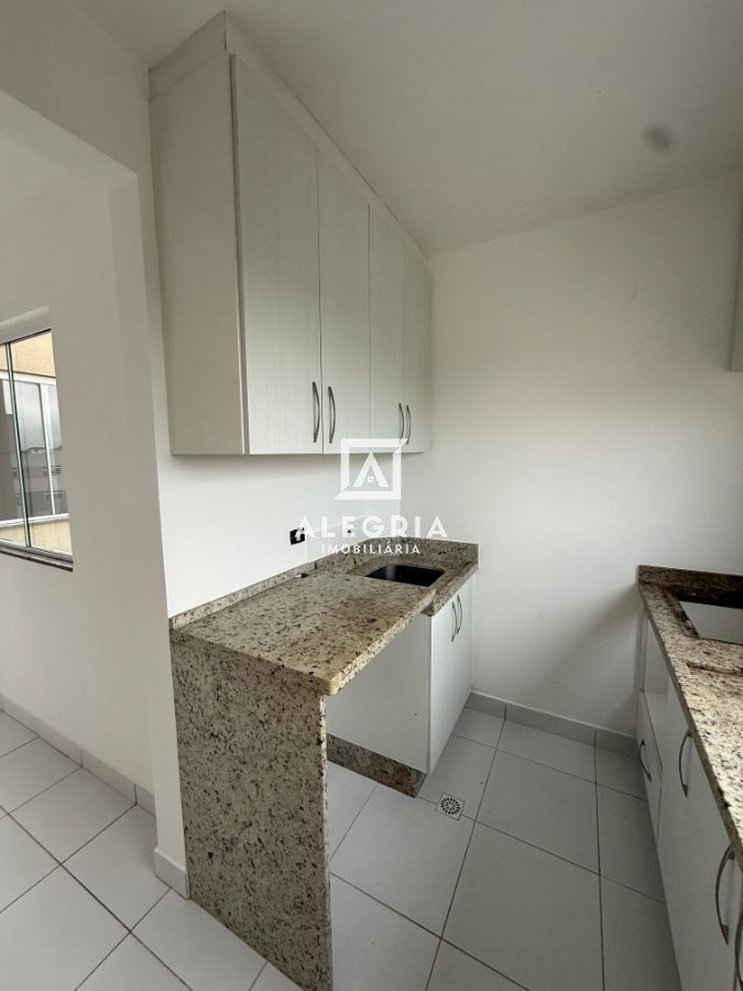 Lindo Apartamento Contendo 03 Dormitórios e 02 Vagas no Cruzeiro em São José dos Pinhais