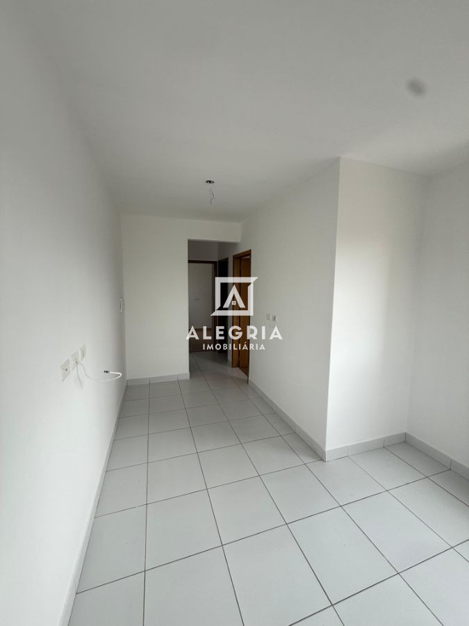 Lindo Apartamento Contendo 03 Dormitórios e 02 Vagas no Cruzeiro em São José dos Pinhais