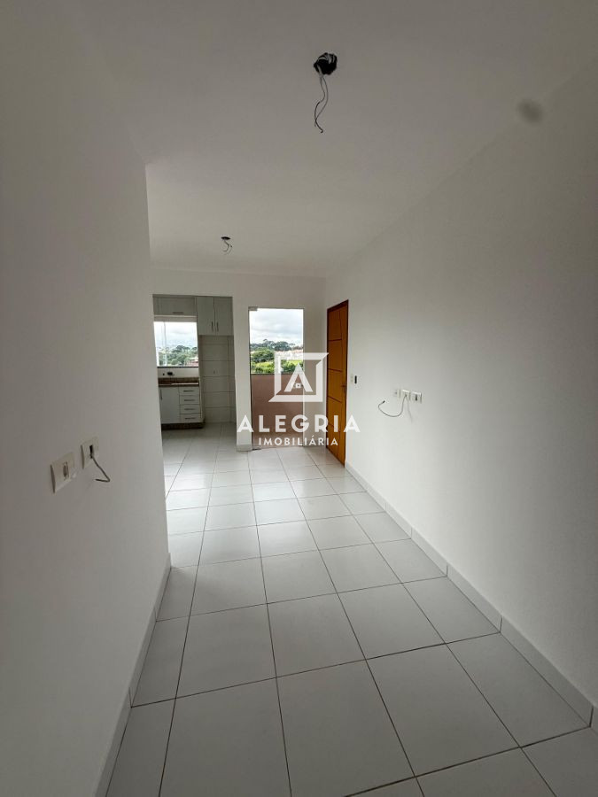 Lindo Apartamento Contendo 03 Dormitórios e 02 Vagas no Cruzeiro em São José dos Pinhais