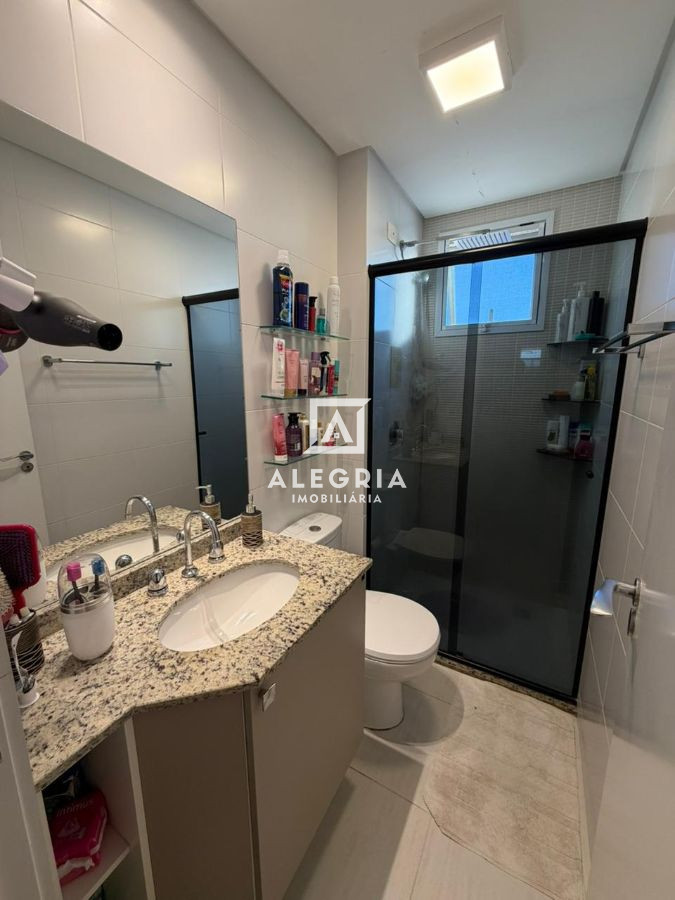 Lindo Apartamento semi mobiliado no Centro em São José dos Pinhais