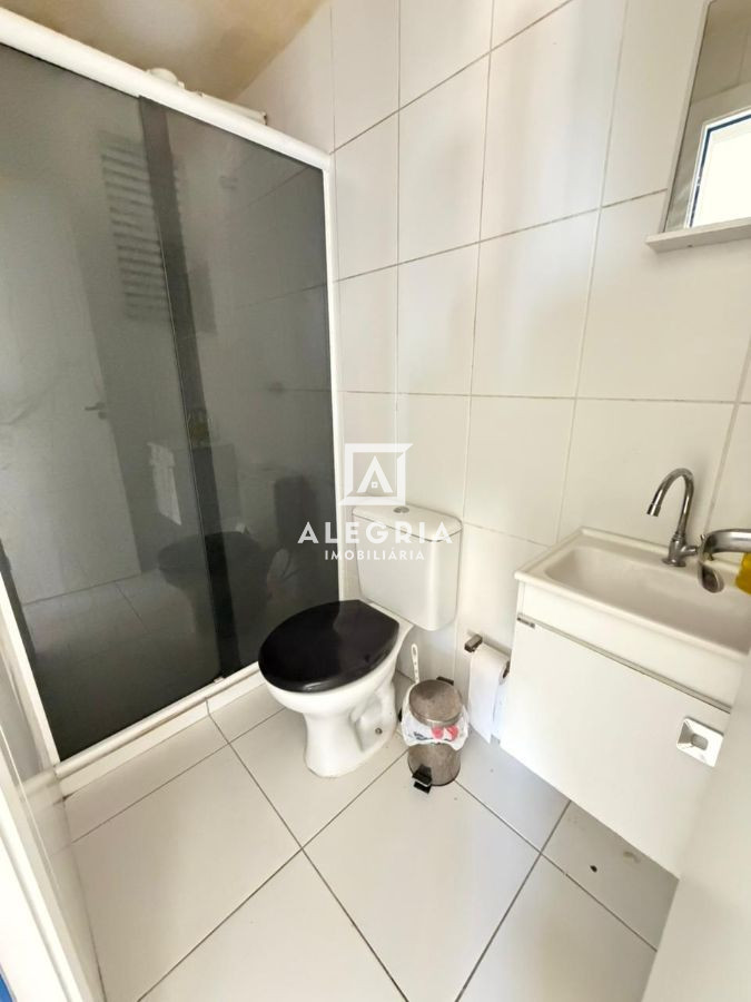 Apartamento no bairro Colonia Rio Grande em São José dos Pinhais. em São José dos Pinhais