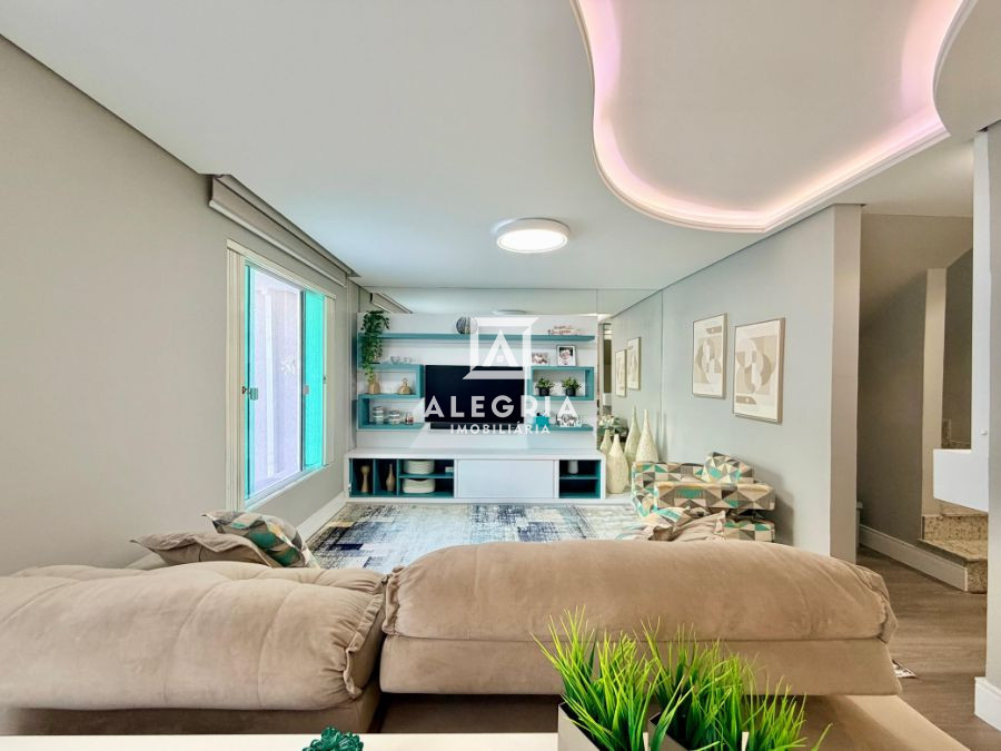 Belíssimo Sobrado semi mobiliado no bairro São Pedro em São José dos Pinhais