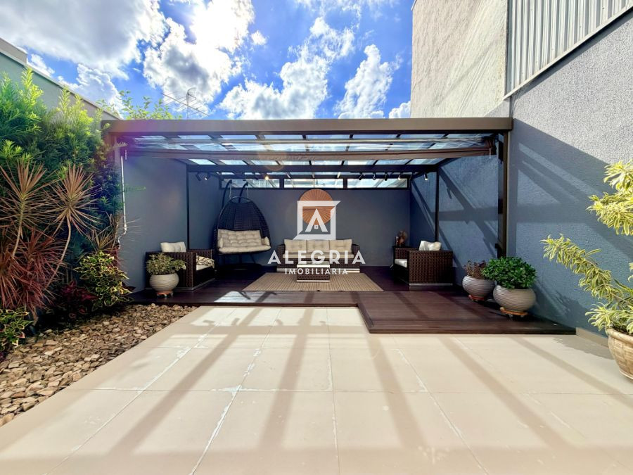 Belíssimo Sobrado semi mobiliado no bairro São Pedro em São José dos Pinhais