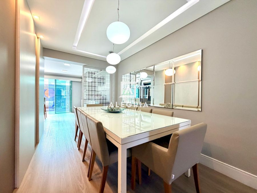 Belíssimo Sobrado semi mobiliado no bairro São Pedro em São José dos Pinhais