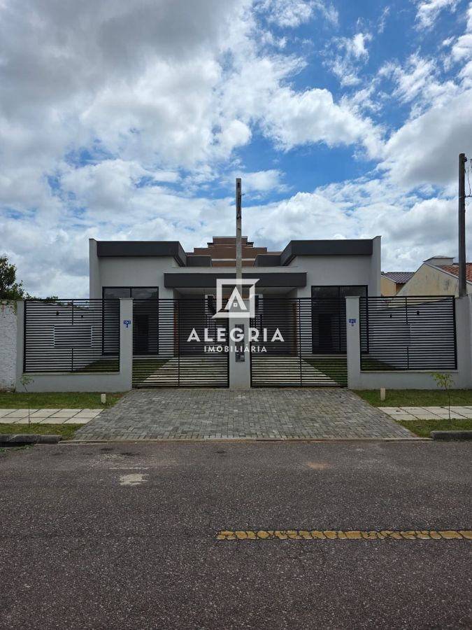 Excelente Residência 03 Dormitórios Sendo 01 Suíte & Edícula com Churrasqueira no Bairro Urano em São José dos Pinhais