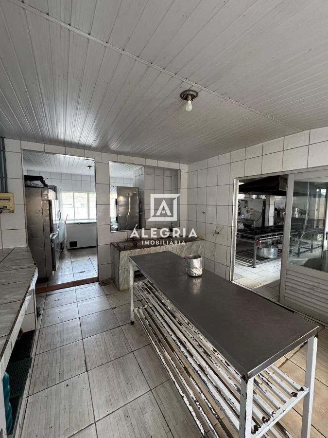 Otimo Terreno com Ponto Comercial em São José dos Pinhais