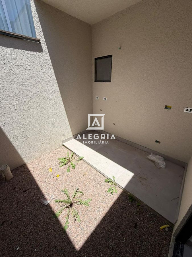 Linda Casa em condominio fechado no bairro Aristocrata em São José dos Pinhais