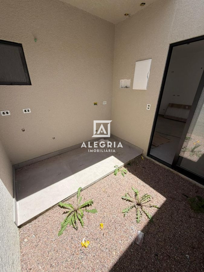 Linda Casa em condominio fechado no bairro Aristocrata em São José dos Pinhais