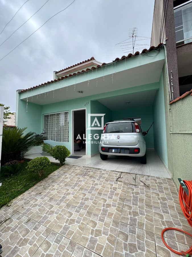 Linda Casa 03 Quartos com Atico no Bairro Santo Antonio em São José dos Pinhais