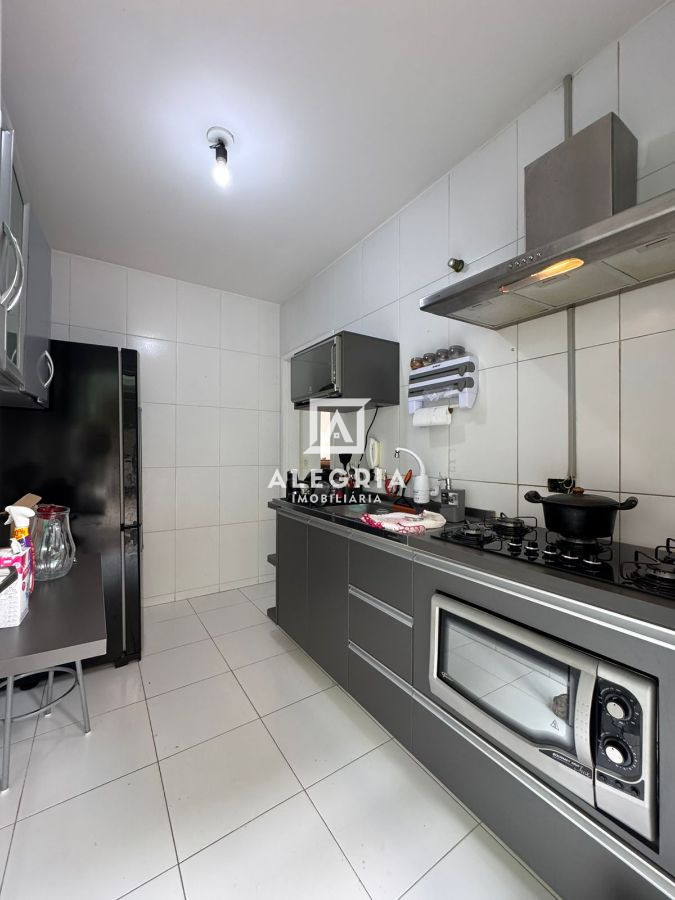 Linda Casa 03 Quartos com Atico no Bairro Santo Antonio em São José dos Pinhais