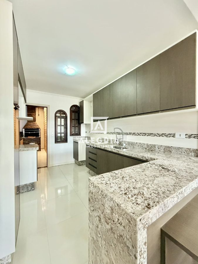 Casa Semi Mobiliada Contendo 02 Dormitórios no Afonso Pena em São José dos Pinhais