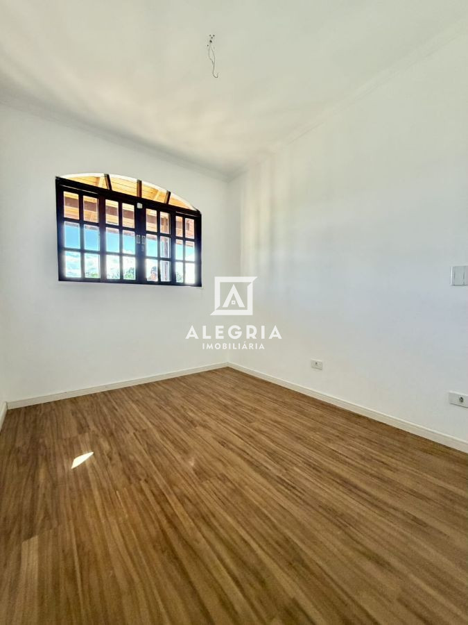 Casa Semi Mobiliada Contendo 02 Dormitórios no Afonso Pena em São José dos Pinhais