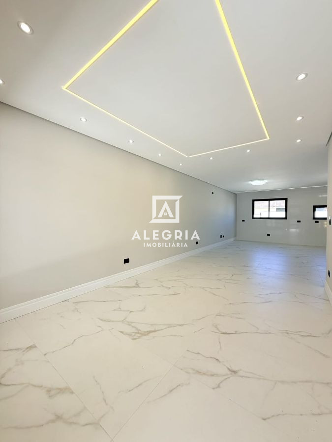 Belíssimo Triplex no bairro Aristocrata em São José dos Pinhais