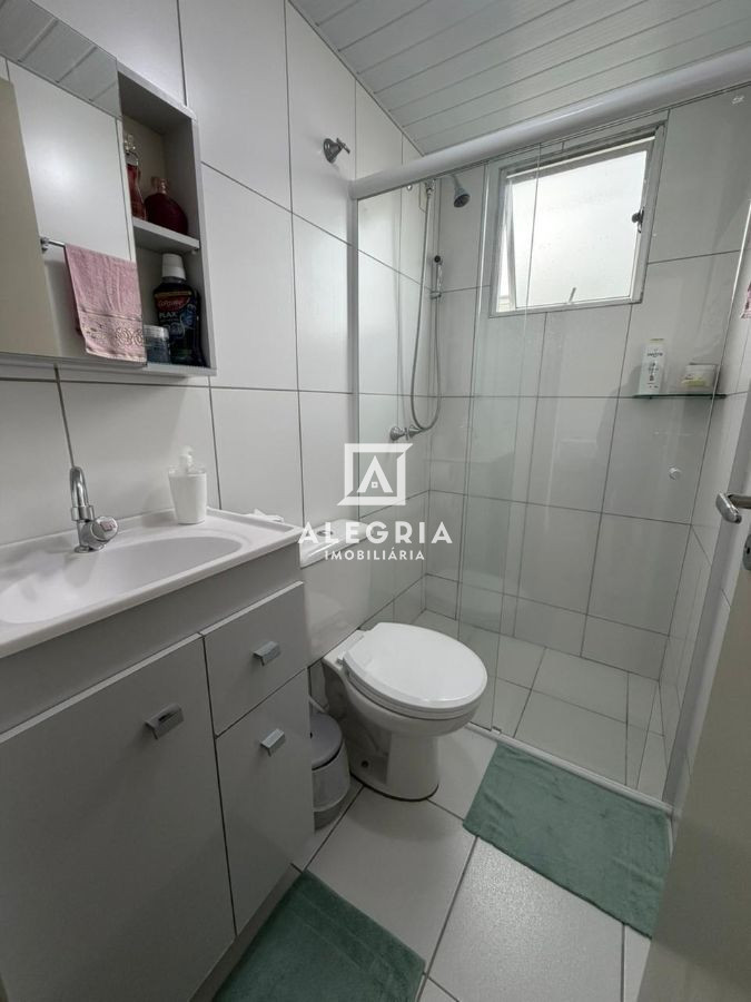 Lindo Apartamento todo mobiliado no bairro Bom Jesus em São José dos Pinhais