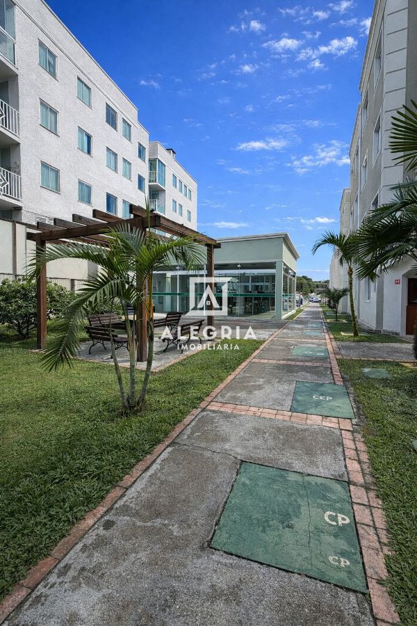 Lindo Apartamento todo mobiliado no bairro Bom Jesus em São José dos Pinhais