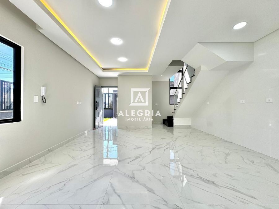 lindíssimo Triplex sendo 3 Suítes Bairro Cruzeiro em São José dos Pinhais