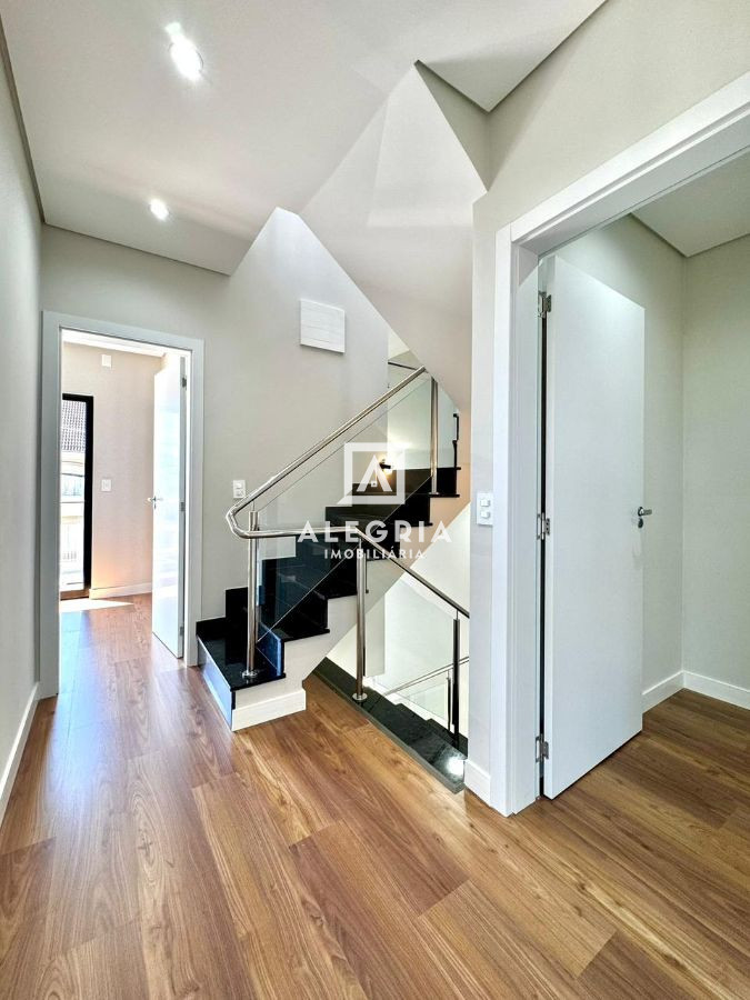 lindíssimo Triplex sendo 3 Suítes Bairro Cruzeiro em São José dos Pinhais