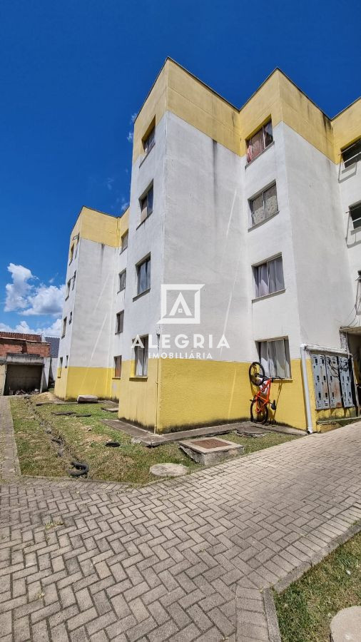 Apartamento no bairro Rio Pequeno em São José dos Pinhais